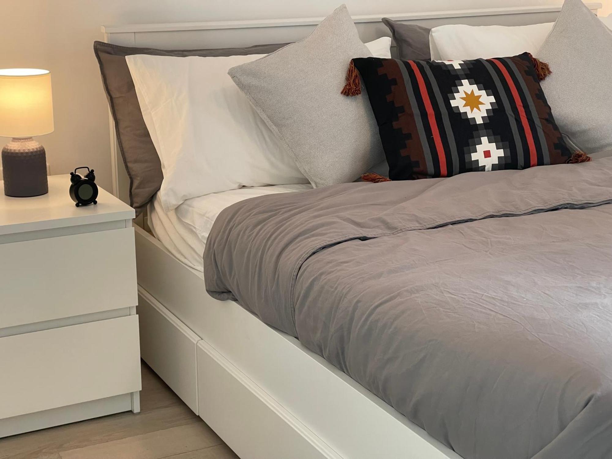 Апартаменты Daisy Hill 1br Waters Edge Canal View Theme Parks Yas Island